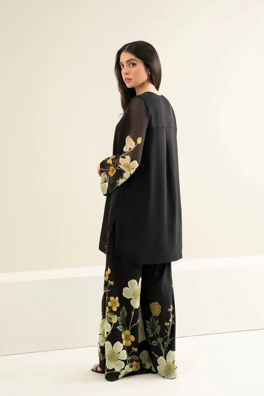 Zareen Floral Ensemble