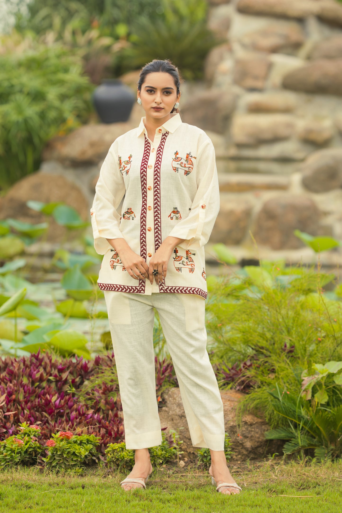 Noor-e-Tasneem cord set