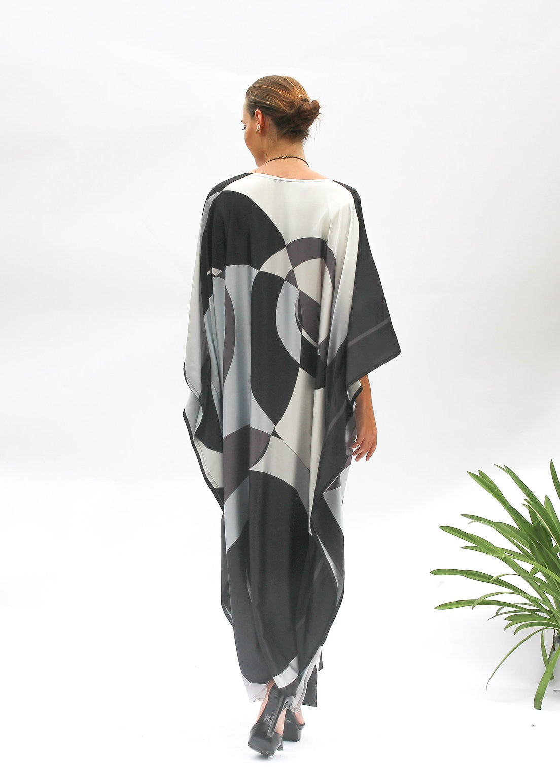 Lunnara Kaftan